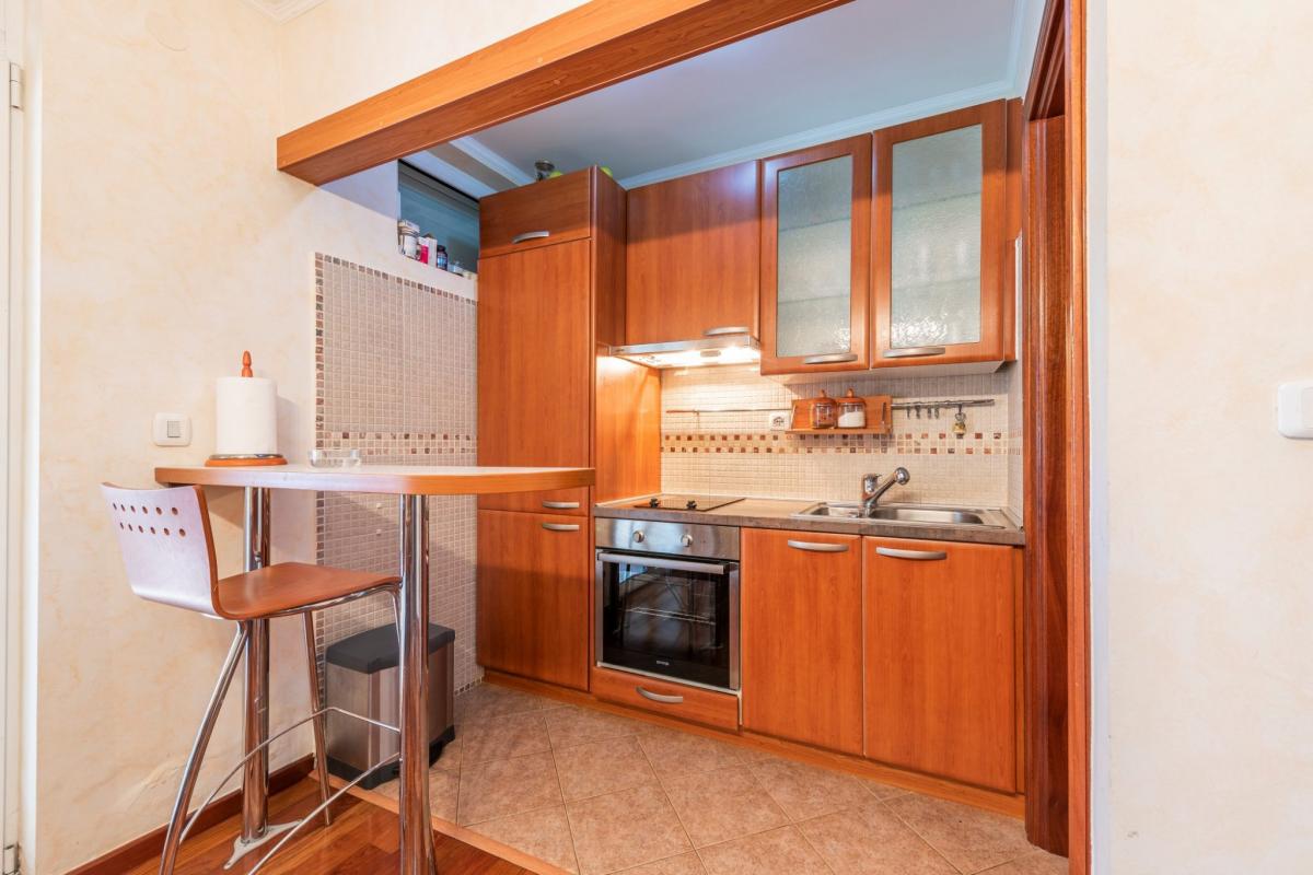 Elegant apartment 49 m2 for sale, Budva, 100 m away from the sea 6