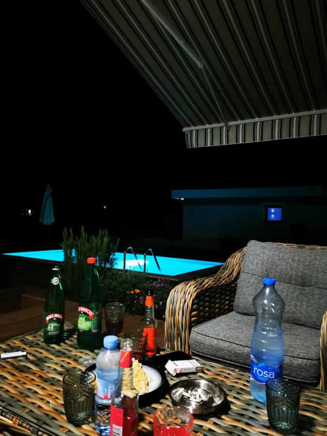 For Sale – Modern “Turnkey” Homes with 500 m² Private Yard 8