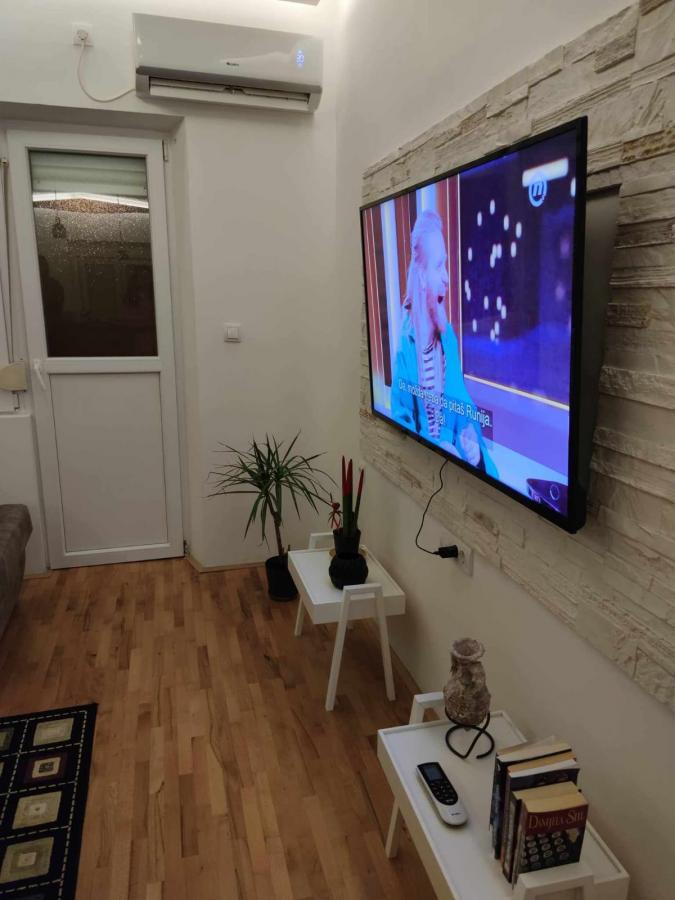 Dvosoban stan u Tivtu, 60m² 3