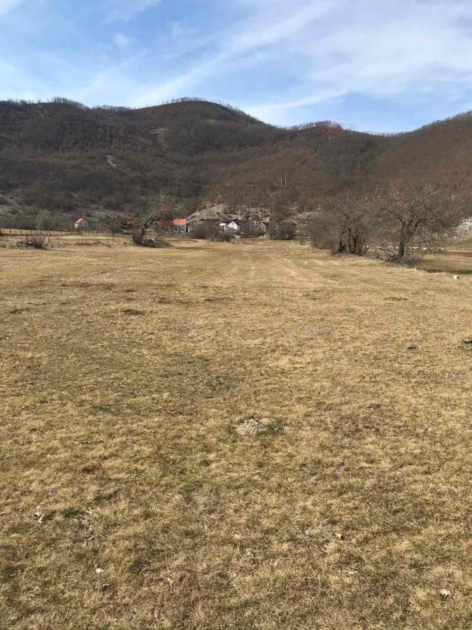Plac u Nikšiću, 0m² 3
