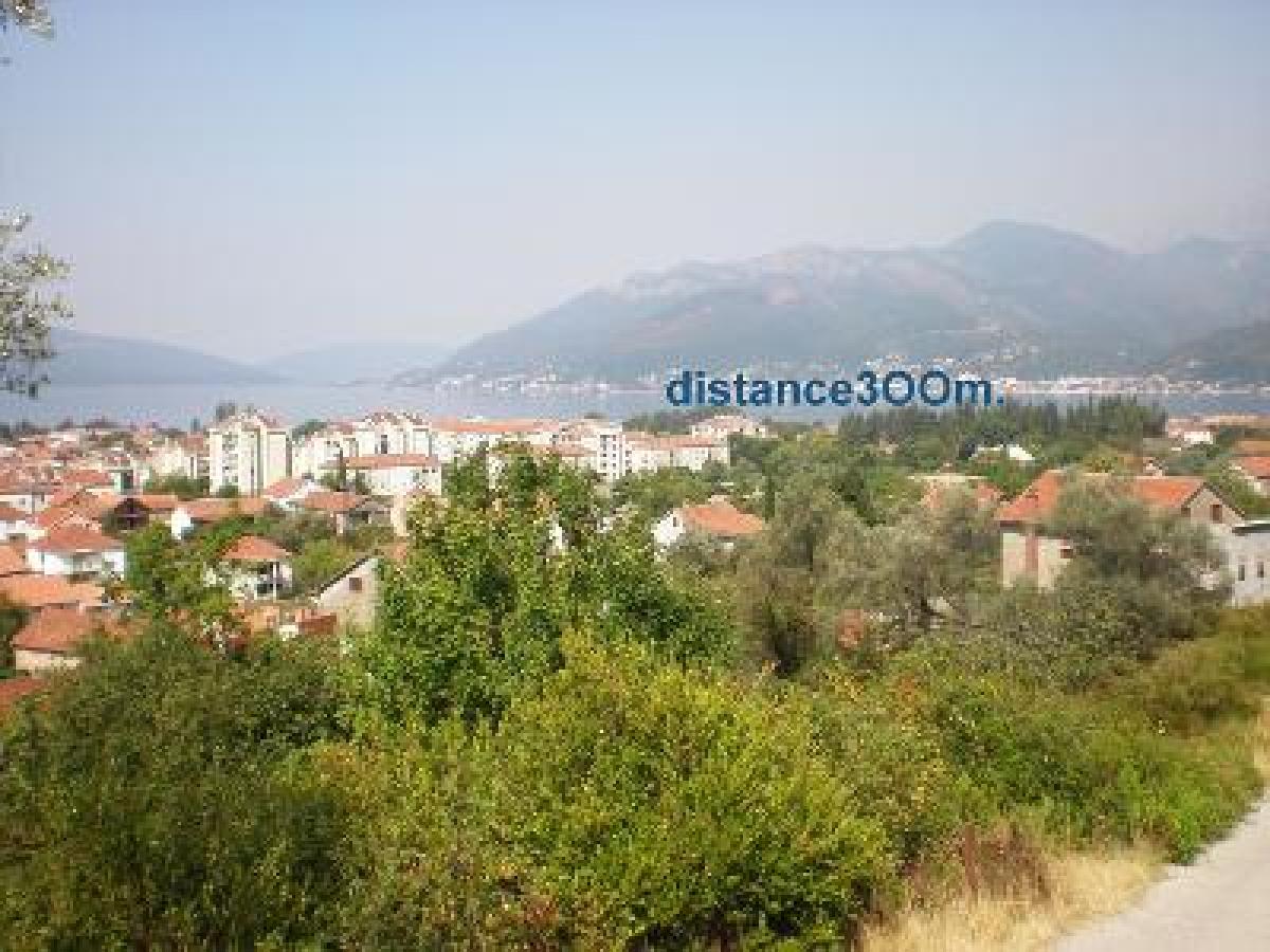 Nekretnina u Tivtu, 676m² 2