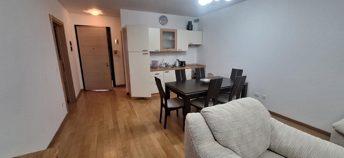 Dvoiposoban stan u Budvi, 90m² 2