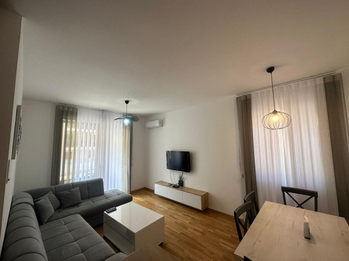 Dvoiposoban stan u Budvi, 65m²