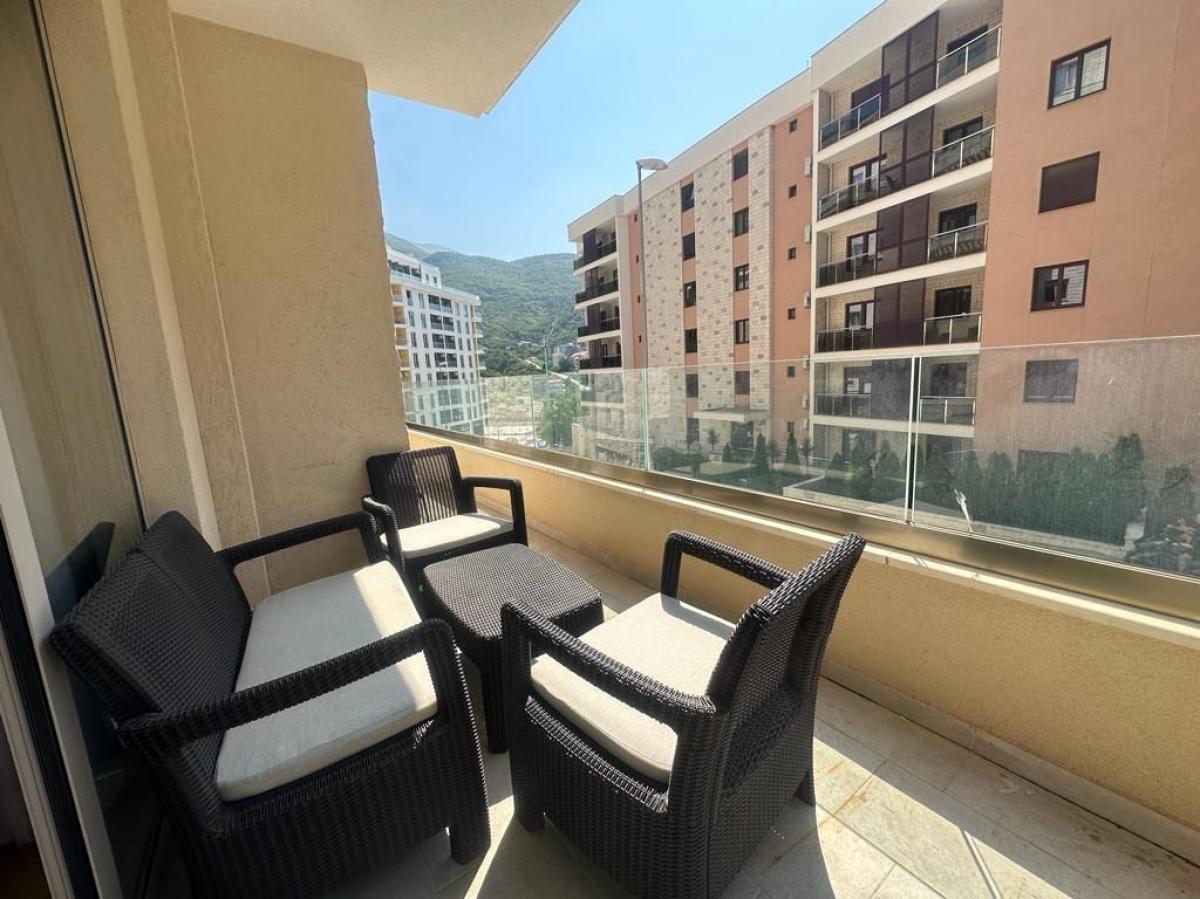 Dvoiposoban stan u Budvi, 65m² 7