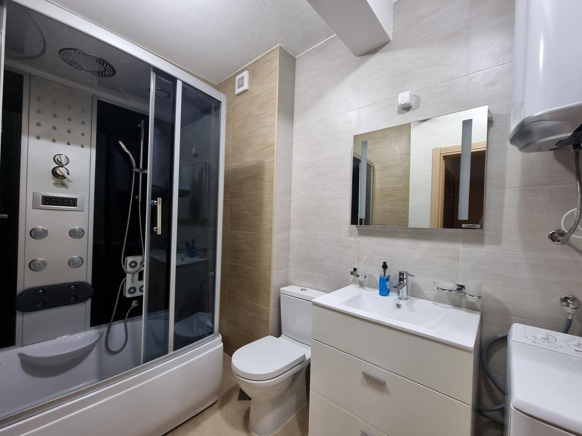 Dvosoban stan u Budvi, 94m² 7