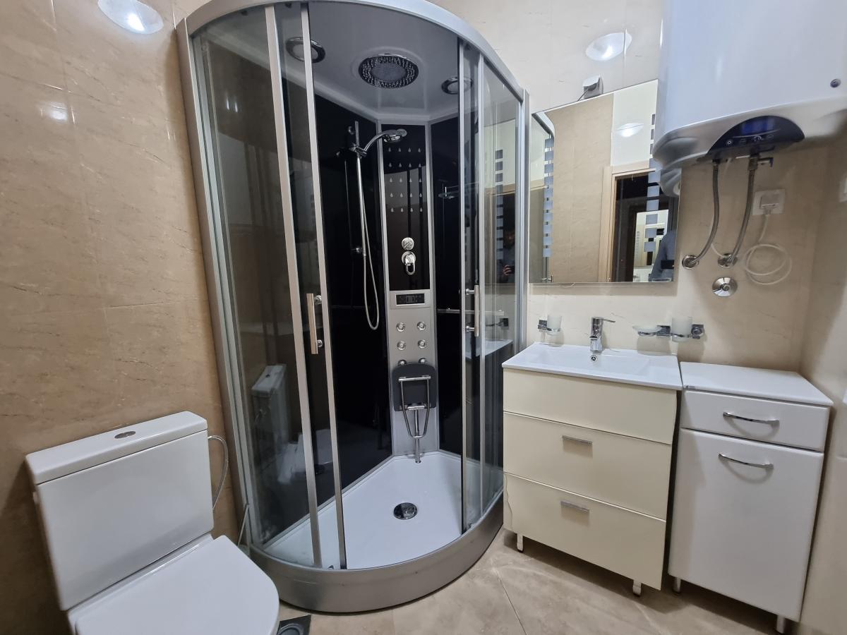 Dvosoban stan u Budvi, 94m² 8