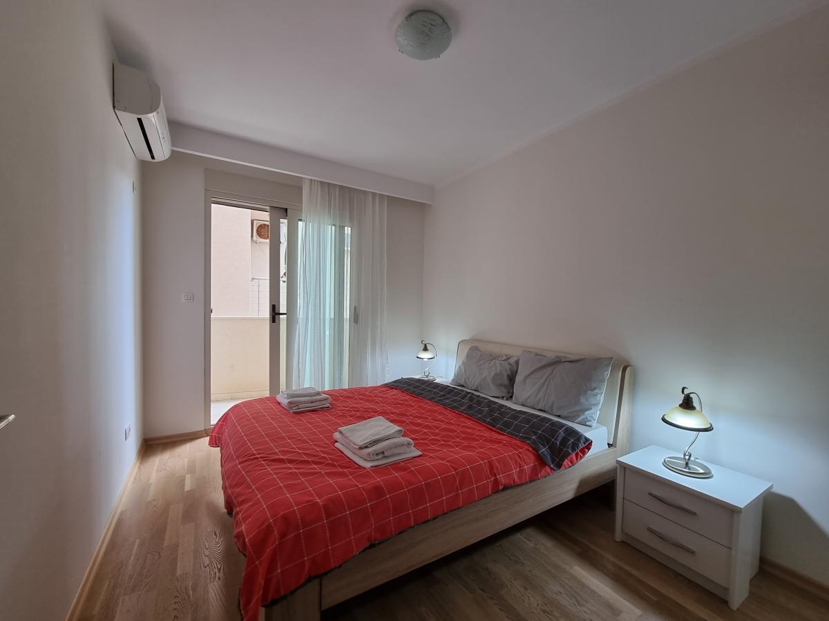 Dvosoban stan u Budvi, 94m² 10