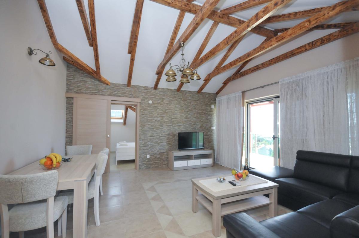 Višesoban stan u Budvi, 137m² 2