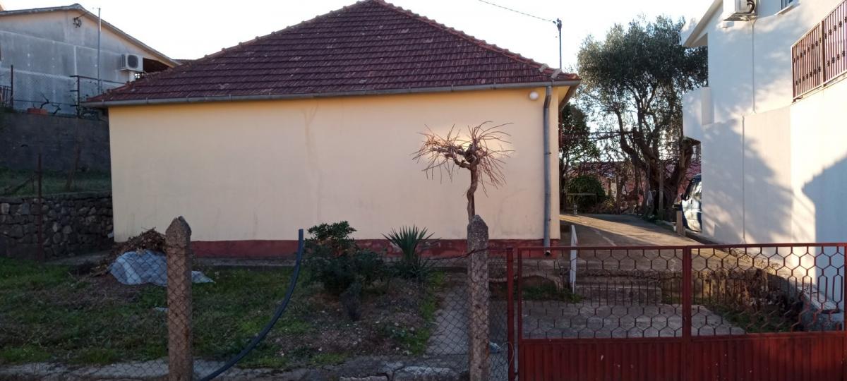 Kuća u Baru, 100m² 4