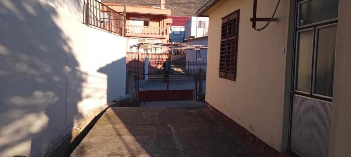 Kuća u Baru, 100m² 5