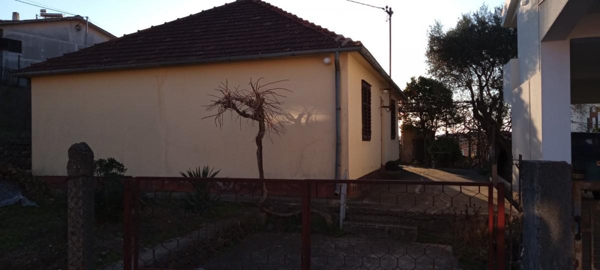 Kuća u Baru, 100m² 8