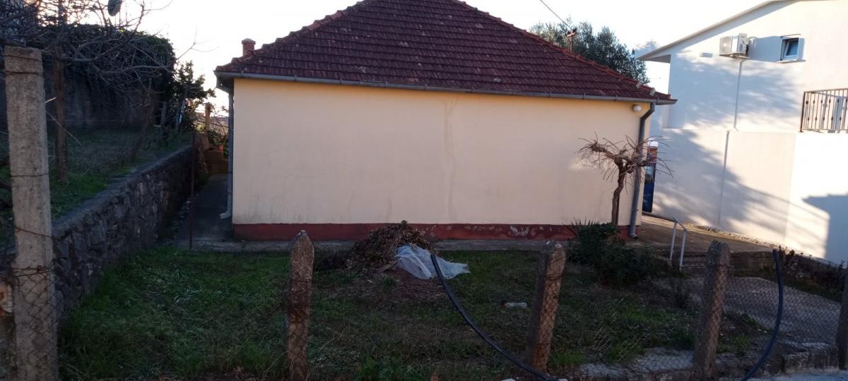 Kuća u Baru, 100m² 9