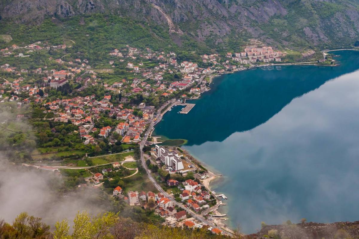 Nekretnina u Kotoru, 830m²