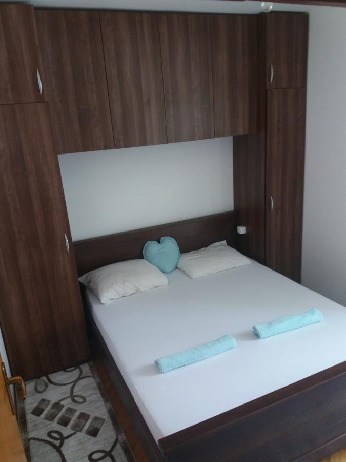 Two bedroom apartment Budva 12
