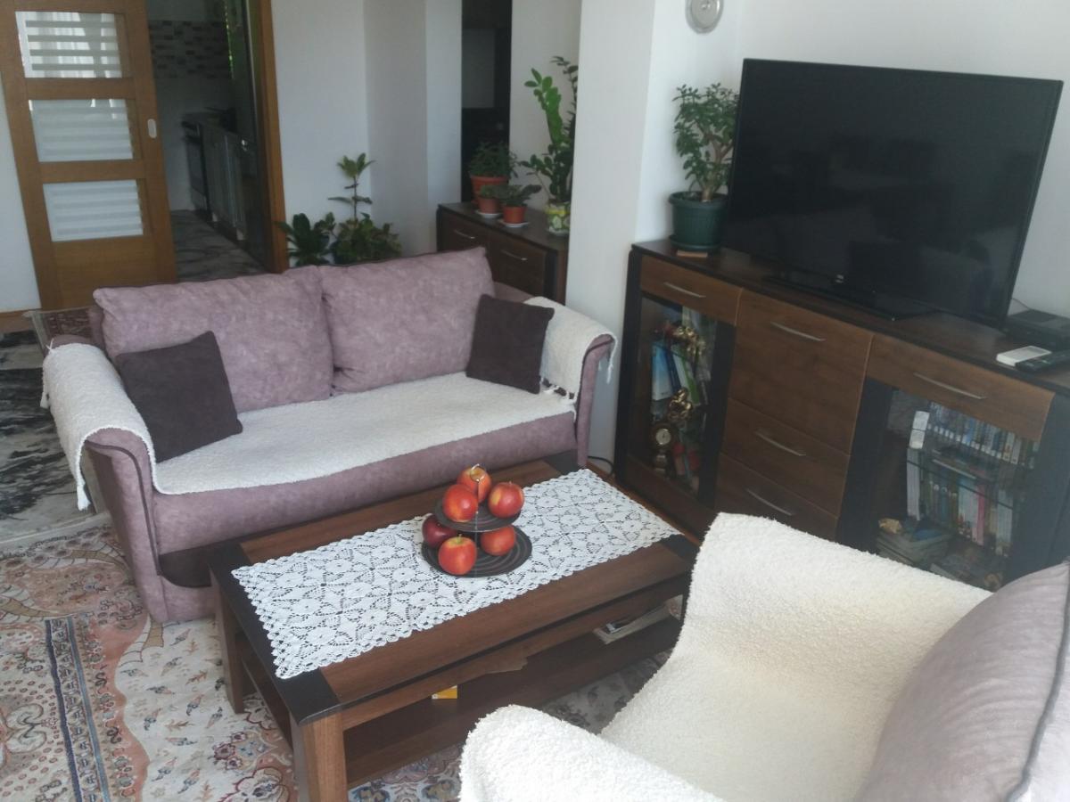 Two bedroom apartment Budva 7