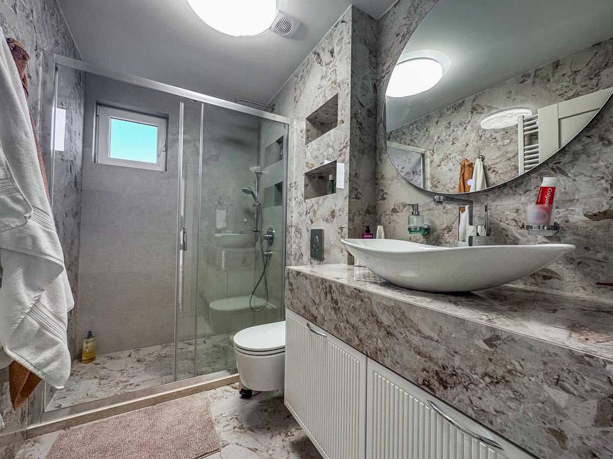 Trosoban stan u Tivtu, 125m² 3