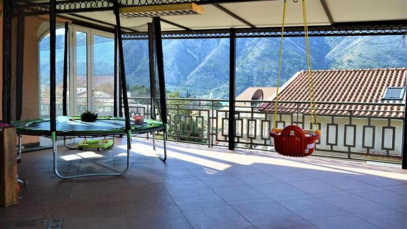 Kuća u Kotoru, 282m² 7