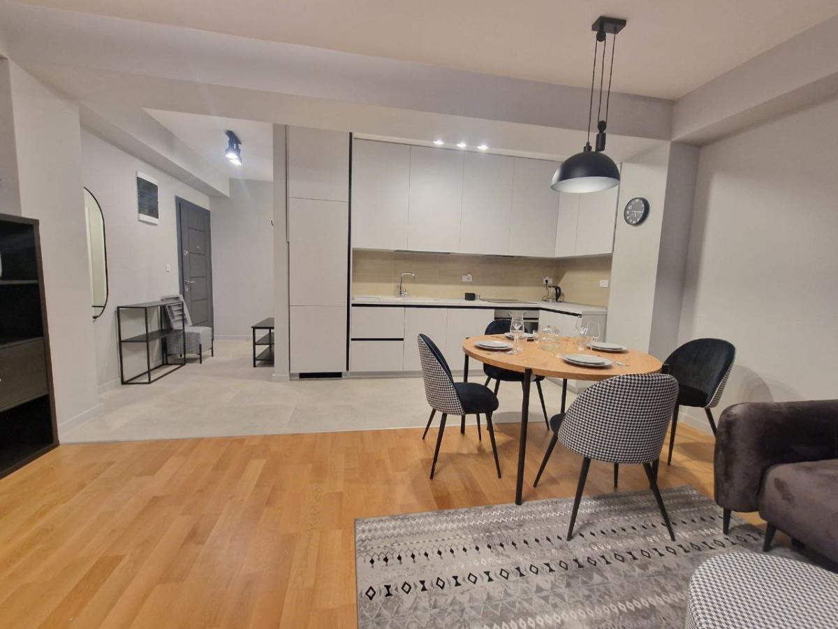 Trosoban stan u Tivtu, 64m²