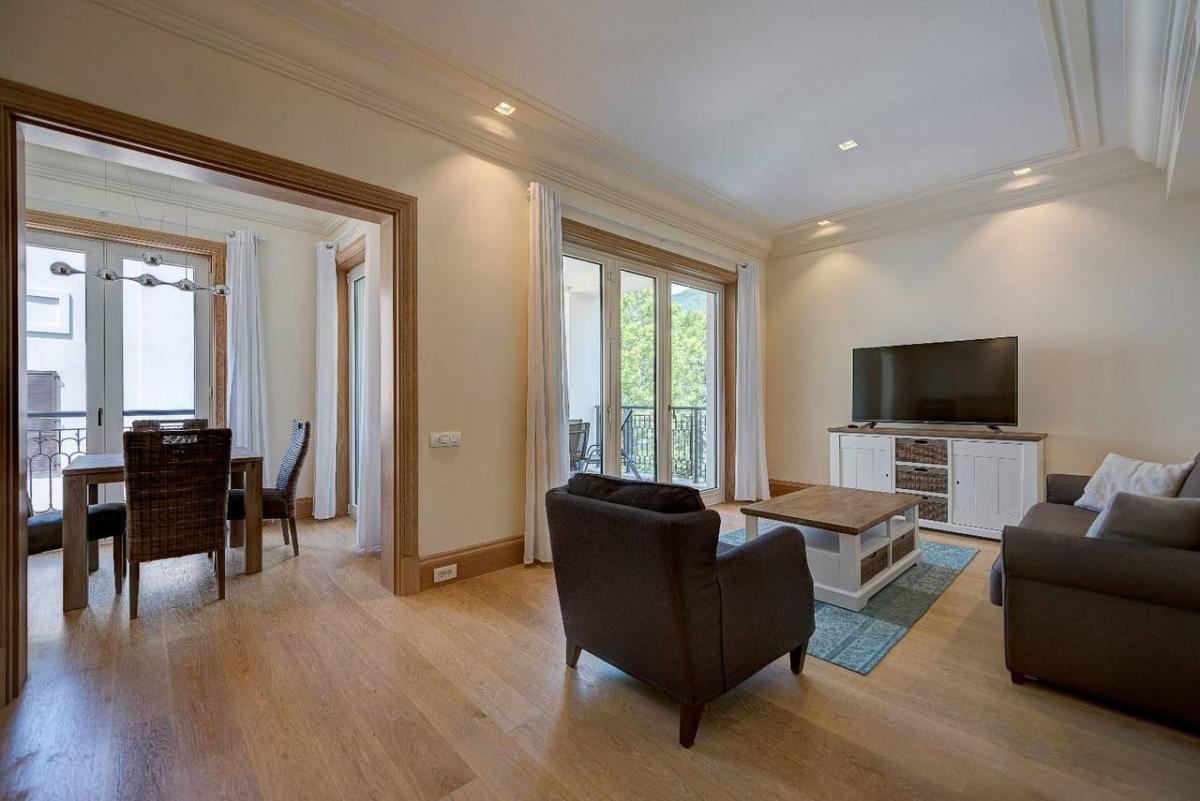 Jednosoban stan u Tivtu, 79m²