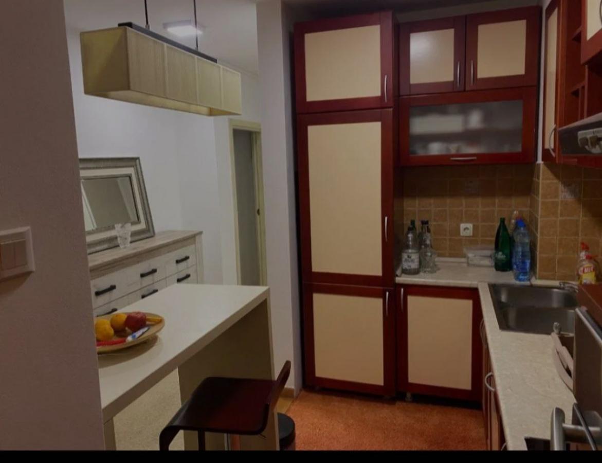 Dvosoban stan u Tivtu, 68m² 2