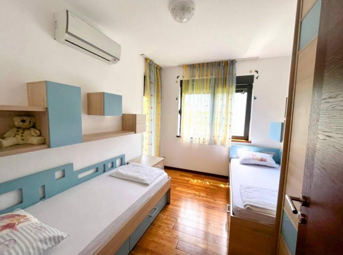 Dvosoban stan u Kotoru, 64m² 6