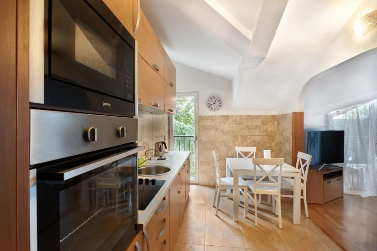 Two bedroom apartment Tivat 5