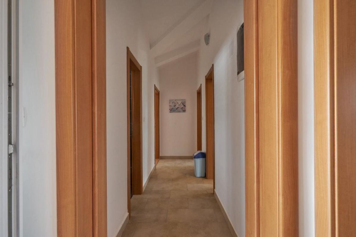 Two bedroom apartment Tivat 6