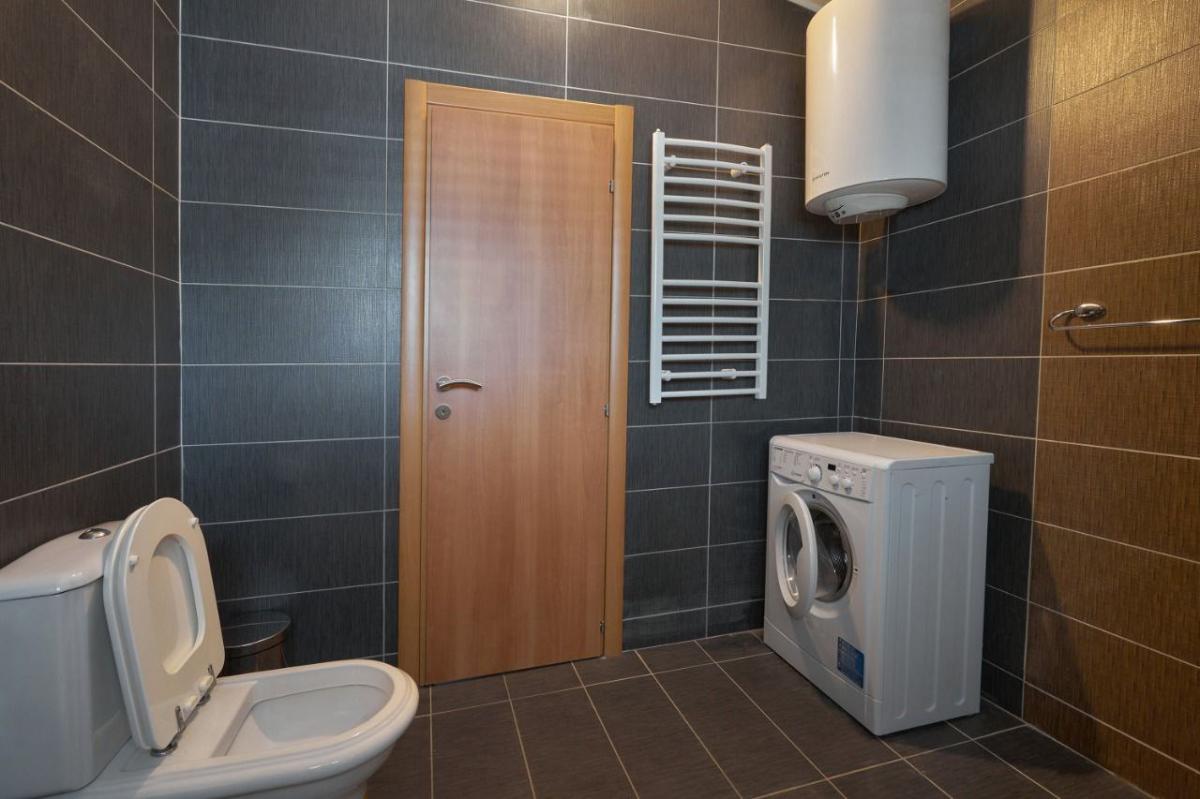 Two bedroom apartment Tivat 7