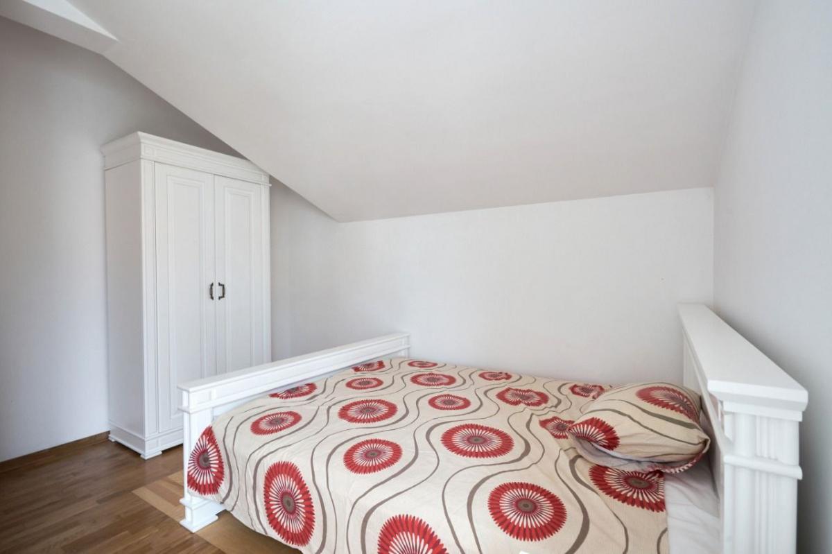 Two bedroom apartment Tivat 10