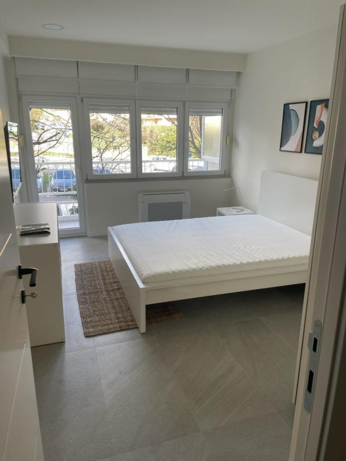 Dvosoban stan u Tivtu, 77m²