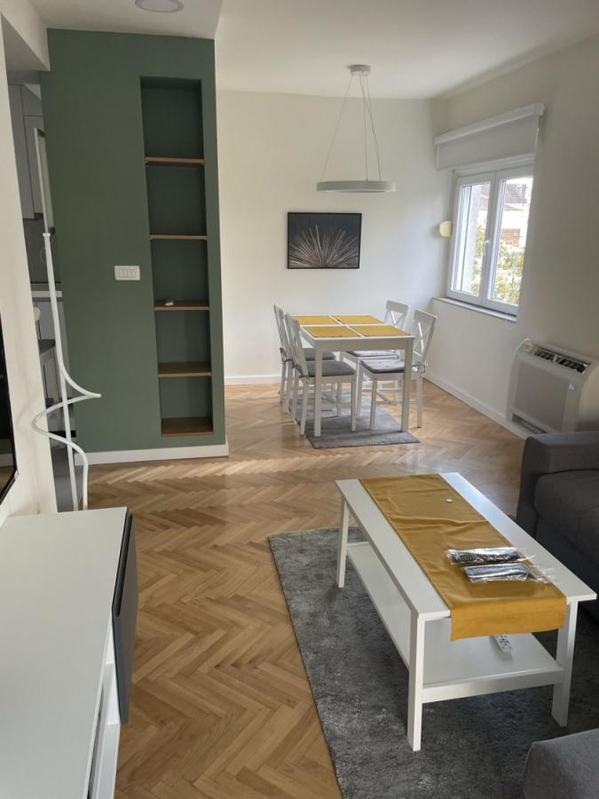 Dvosoban stan u Tivtu, 77m² 6