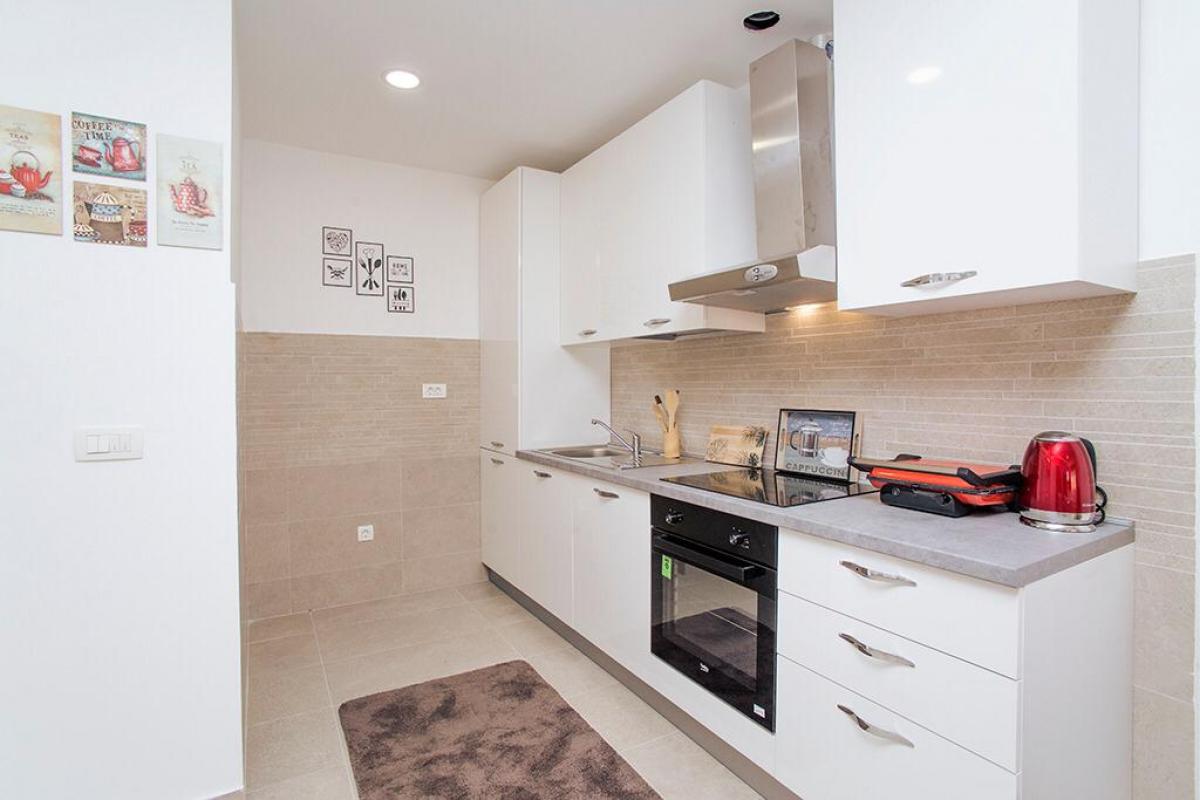 One-bedroom apartment for rent-Tivat 5