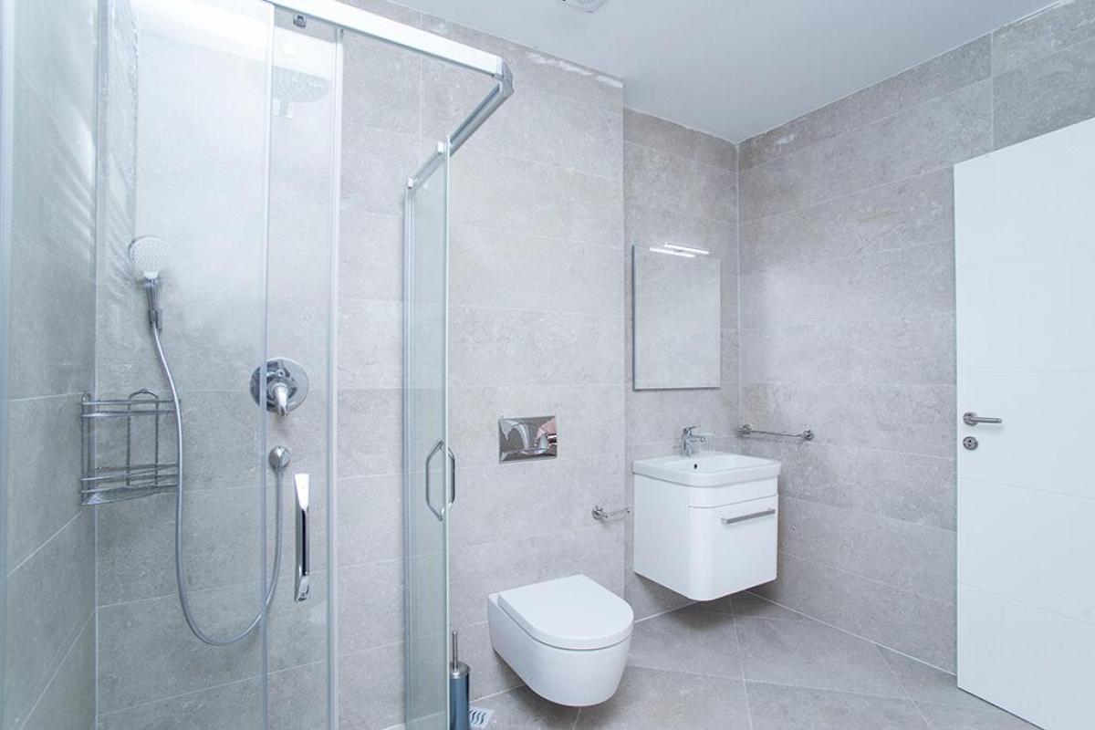 One-bedroom apartment for rent-Tivat 10