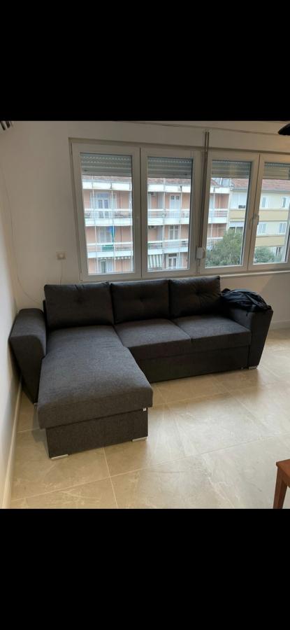 One-bedroom apartment for rent-Tivat 3