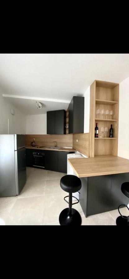 One-bedroom apartment for rent-Tivat 8