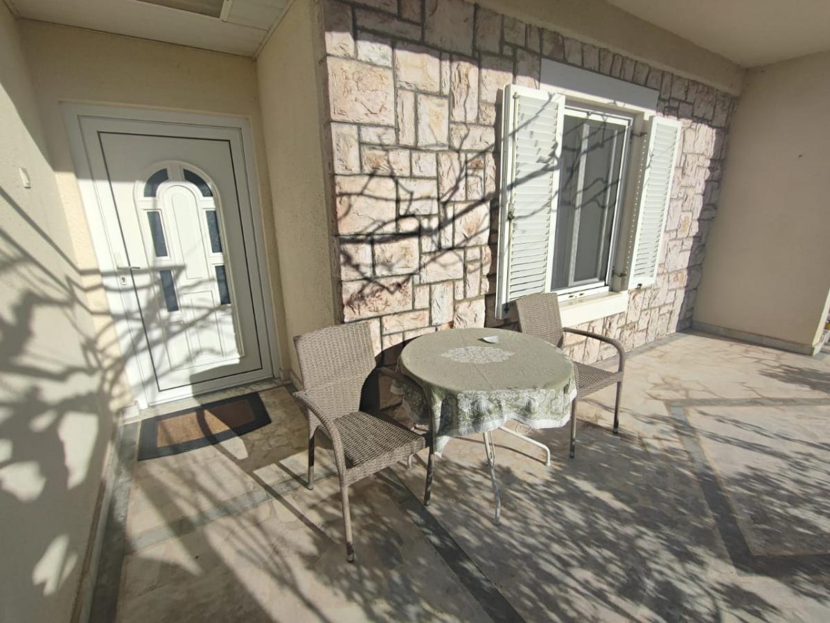 Apartment for rent-Tivat 6