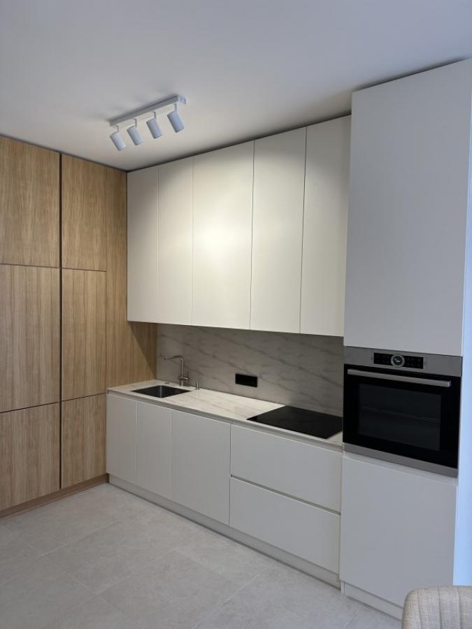 Trosoban stan u Kotoru, 81m² 2