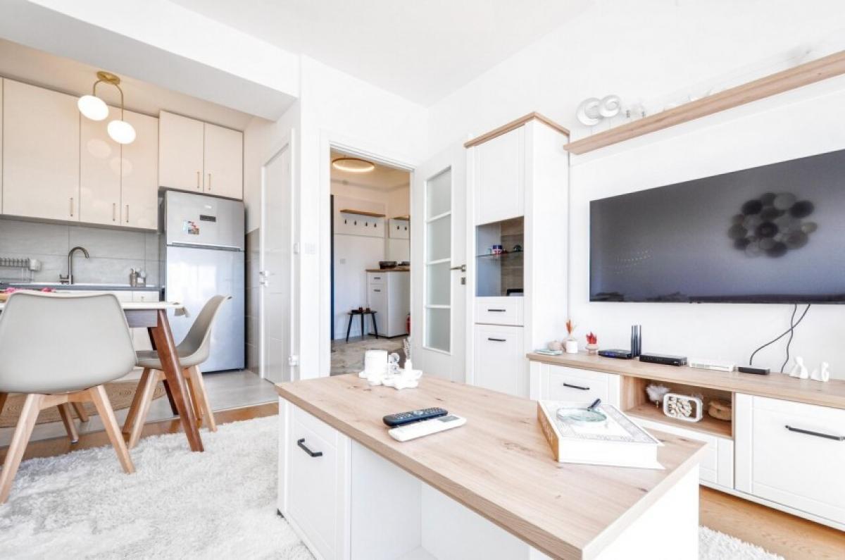 One bedroom apartment, Tivat, Seljanovo 3