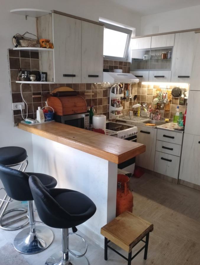 Jednoiposoban stan u Tivtu, 45m² 2
