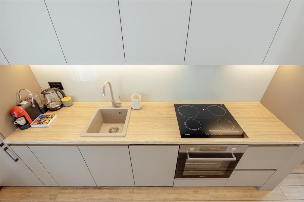 Stylish modern one-bedroom apartment for rent in Kotor, 50m2 3
