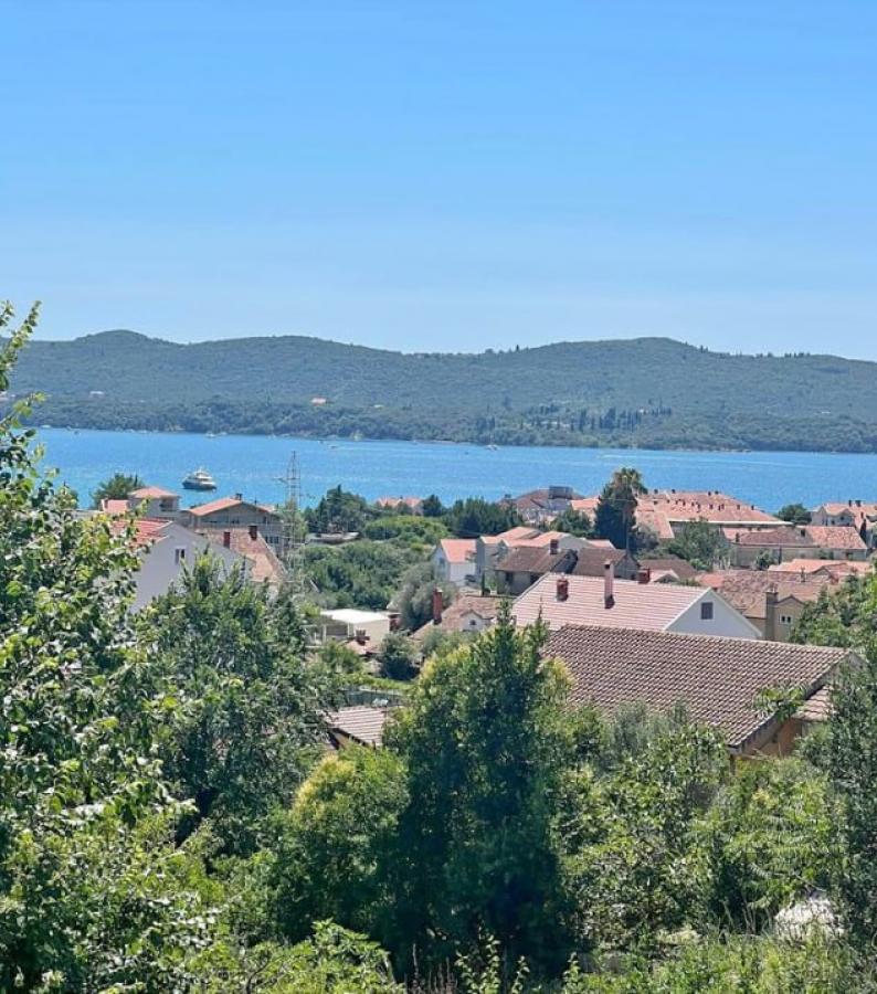 Troiposoban stan u Tivtu, 82m² 6