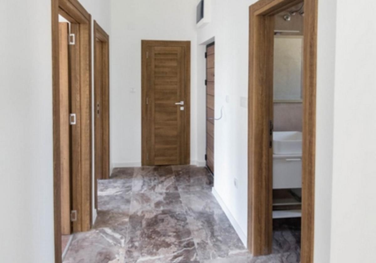 Three-bedroom apartment, Tivat 7