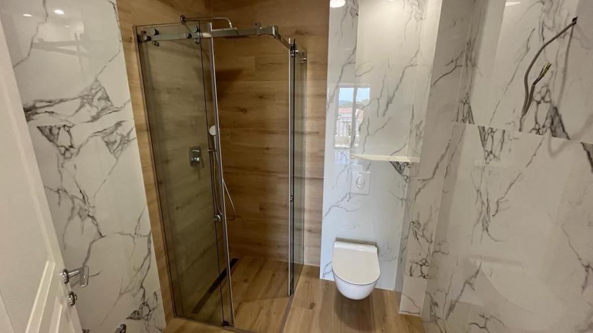 One-bedroom apartment in Podkuk, Tivat 4