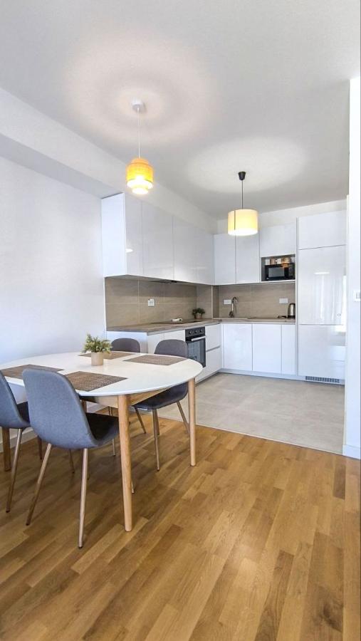 Annual rent one-bedroom apartment 3