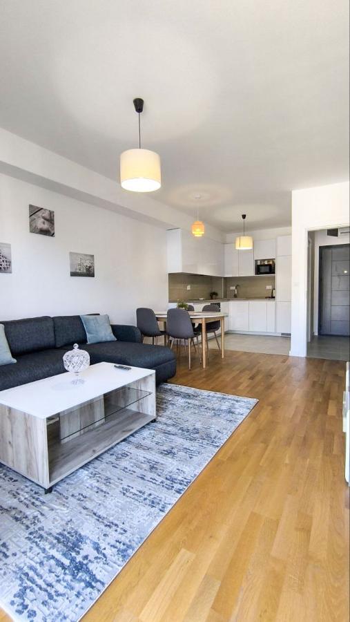 Annual rent one-bedroom apartment 8