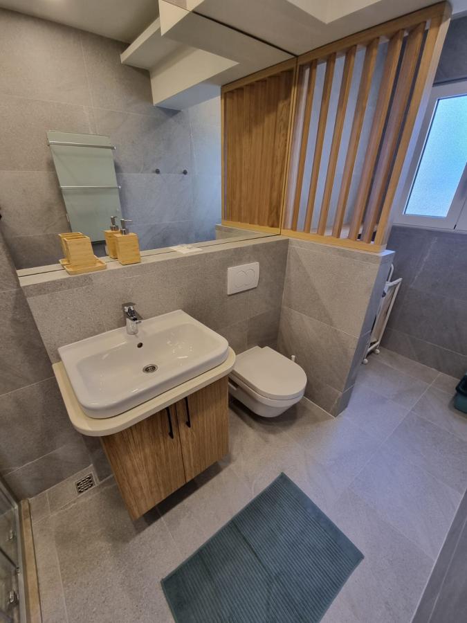 Two-bedroom long-term rent-Tivat 7