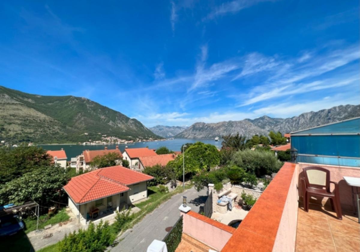Kuća u Kotoru, 200m² 2