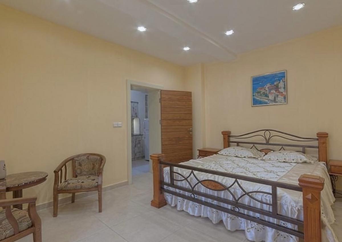 Poslovni prostor u Tivtu, 68m² 5