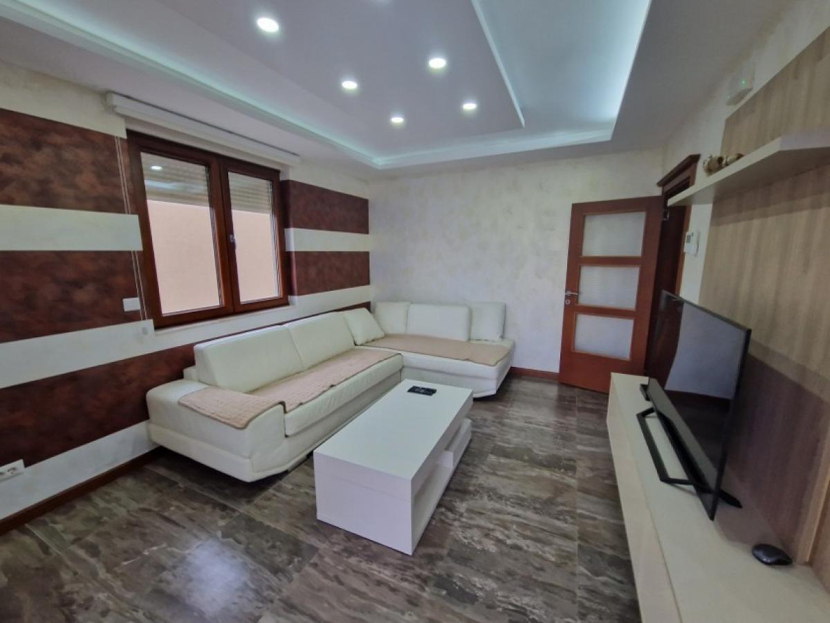 One-bedroom apartment for rent-Tivat 2