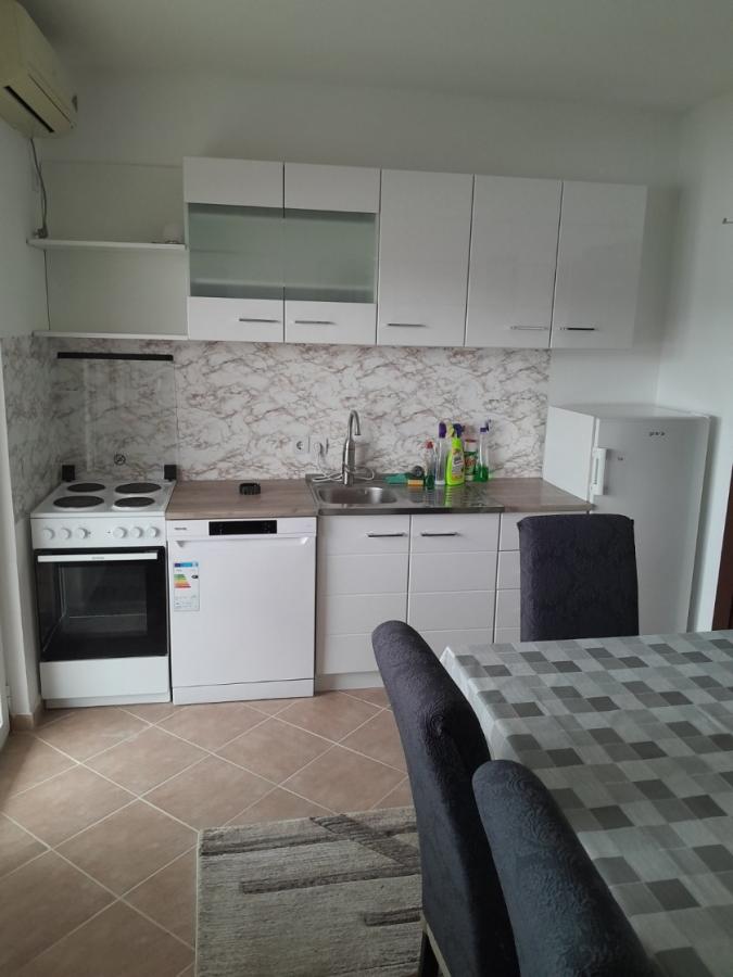 For Rent: Spacious, Renovated, and Beautifully Furnished Three-Bedroom Apartment. 5
